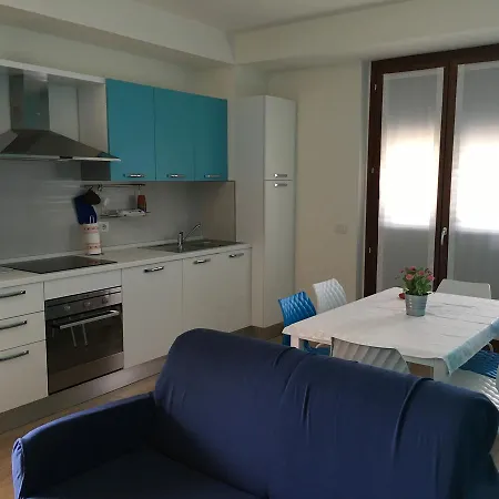 Tempo Di Sole 圣贝内代托-德尔特龙托